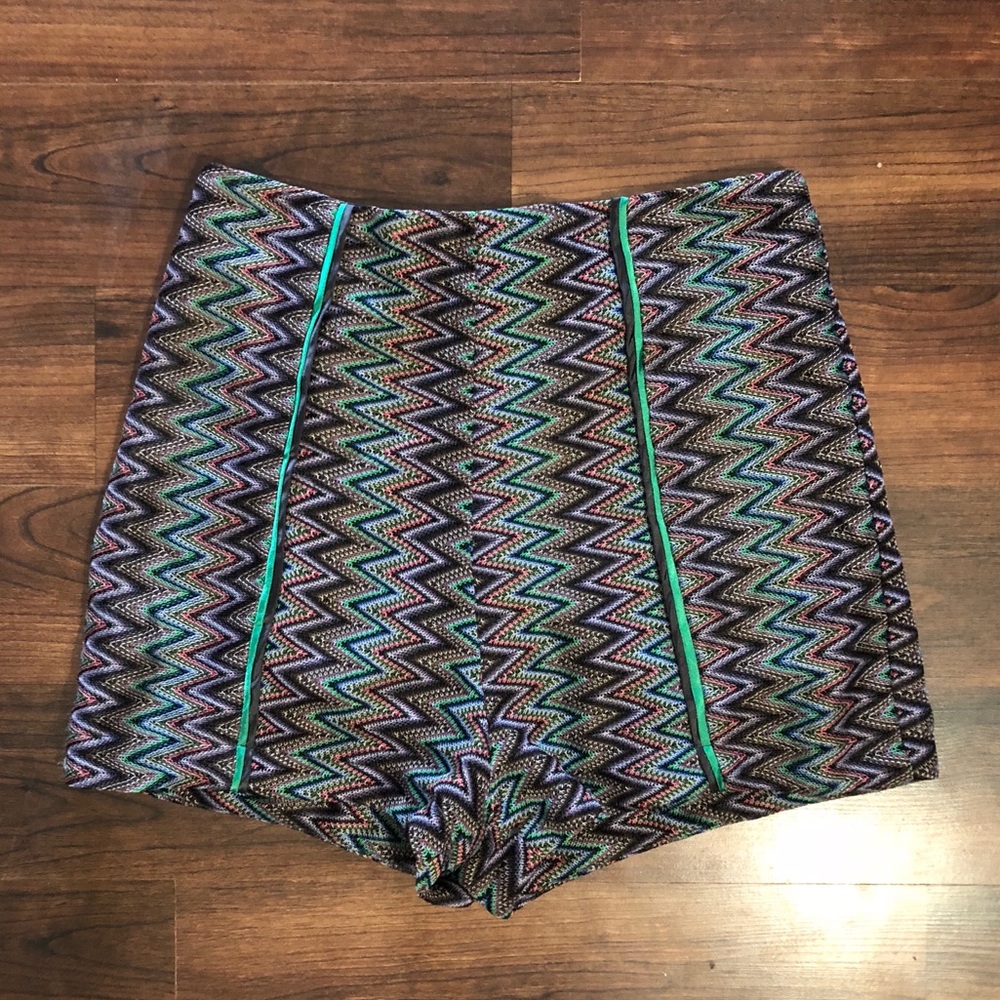 SALE Stitched multi-color shorts